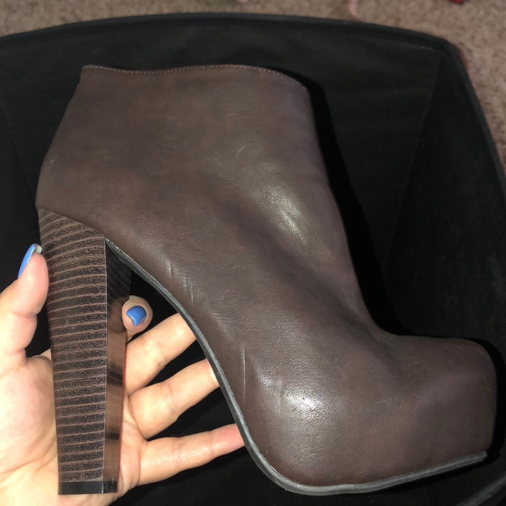 Ankle boot heels from forever 21